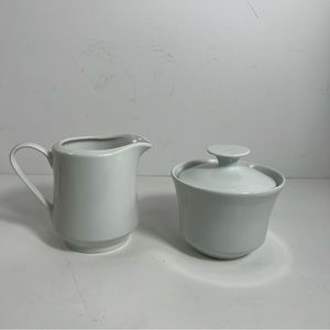 Schmidt Porcelana White Creamer 9 Ounce Capacity & Sugar Bowl Set